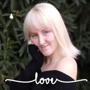 Meet your Posher, Alycia